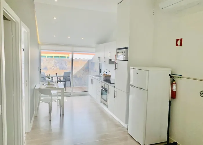 Urban - Azores Konukevi